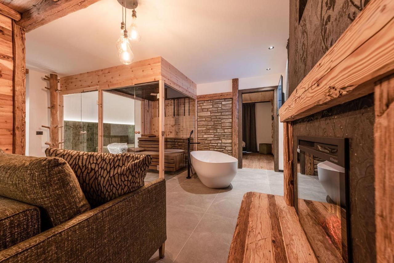 Nidaris - Luxury Private Spa Suites 말레 외부 사진