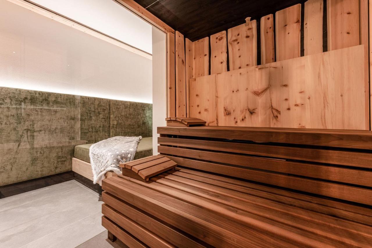 Nidaris - Luxury Private Spa Suites 말레 외부 사진